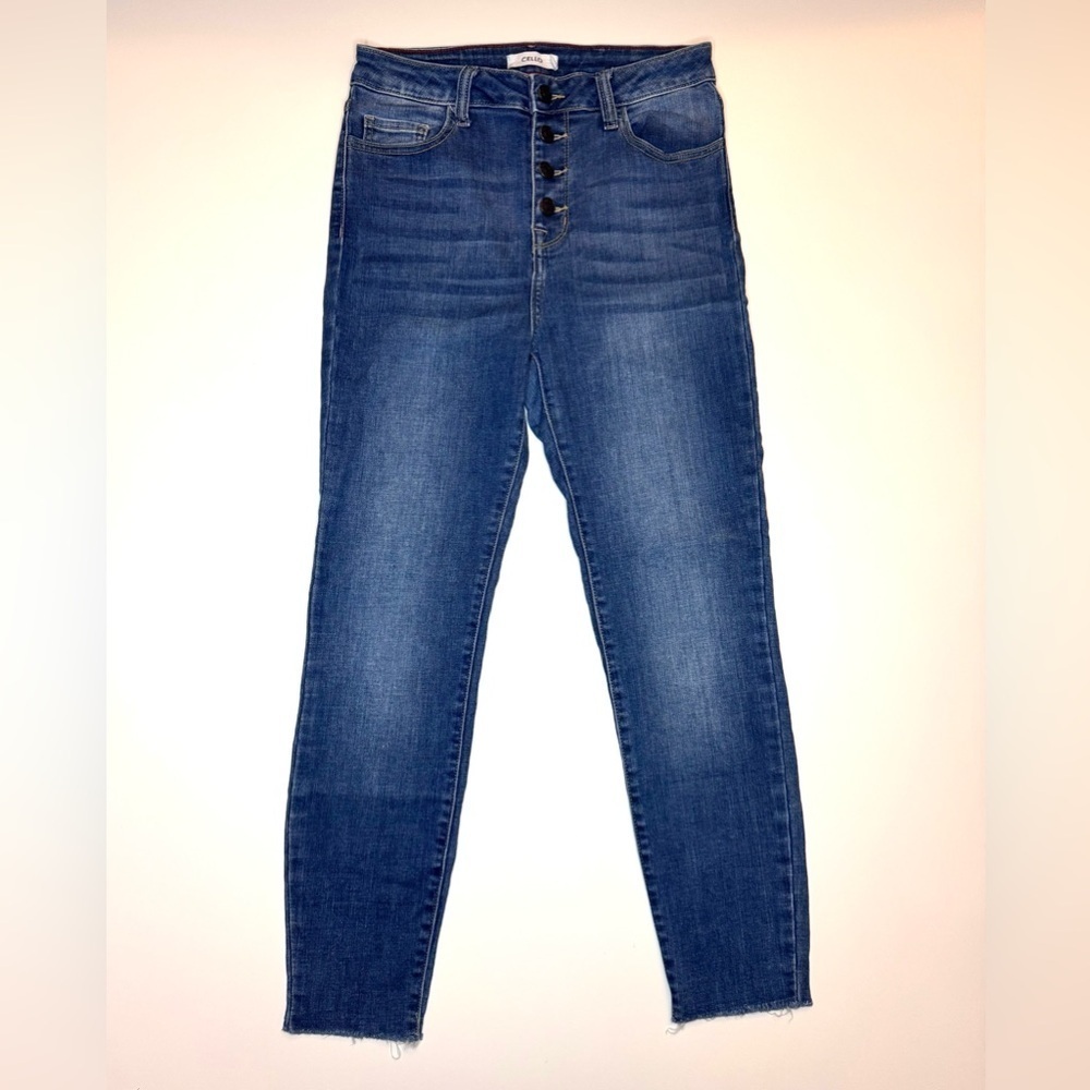 Cello Women’s Ankle Crop Jeans Size- 7